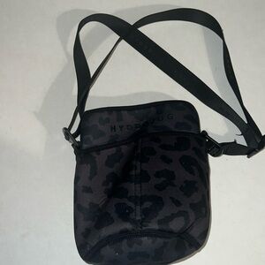 Black Leopard Hydrojug Sleeve